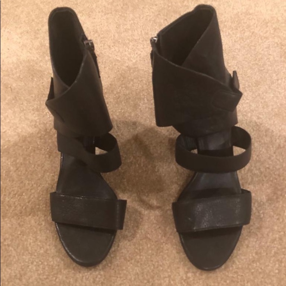 Eileen Fisher black heels